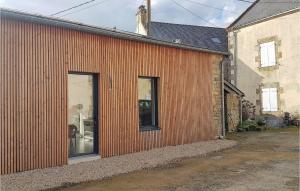 Maisons de vacances Beautiful Home In Erdeven With Wifi : photos des chambres