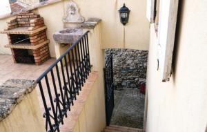 Maisons de vacances 1 Bedroom Gorgeous Home In Cuebris : photos des chambres