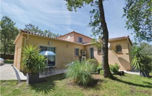 Maisons de vacances Stunning home in Ville di Paraso with 1 Bedrooms, WiFi and Outdoor swimming pool : photos des chambres