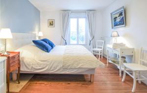 Maisons de vacances Beautiful Home In Aurseulles With Kitchen : photos des chambres