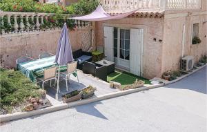 Amazing apartment in Frejus with WiFi