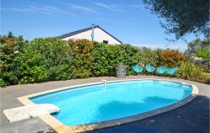 Maisons de vacances Beautiful Home In Balaruc-les-bains With 4 Bedrooms, Wifi And Private Swimming Pool : photos des chambres