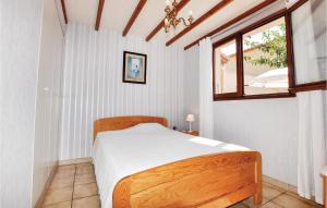 Maisons de vacances Two-Bedroom Holiday Home In Sainte Marie Plage : photos des chambres