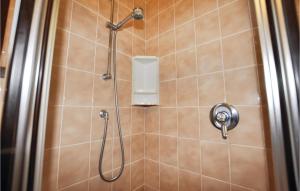 Maisons de vacances Two-Bedroom Holiday Home In Sainte Marie Plage : photos des chambres