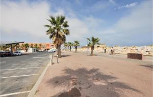 Maisons de vacances Two-Bedroom Holiday Home In Sainte Marie Plage : photos des chambres