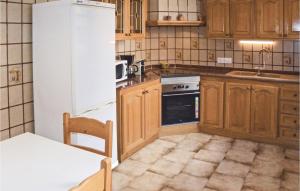 4 Bedroom Amazing Home In Can Picafort