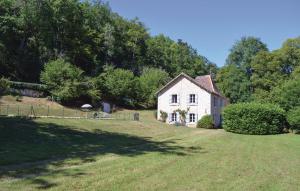 4 Bedroom Lovely Home In Mouleydier