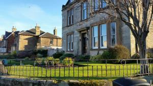 "Frasers" at Marine Lodge