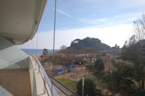 Lets Holidays Tossa de Mar Ancora