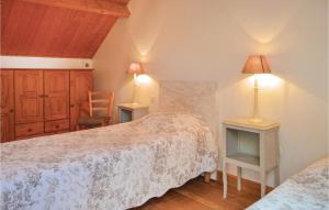 Maisons de vacances Amazing home in Roisel with 2 Bedrooms and WiFi : photos des chambres