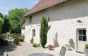 Nice home in RUFFEY LES BEAUNE with 2 Bedrooms and WiFi