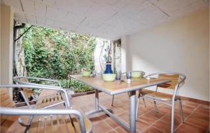 Maisons de vacances Amazing Home In Ceret With Wifi : photos des chambres