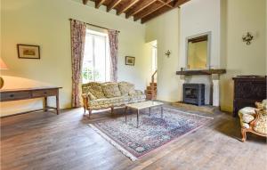 Nice Home In La Chapelle Hermier