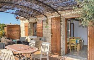 Maisons de vacances Stunning home in Gordes with 2 Bedrooms : photos des chambres