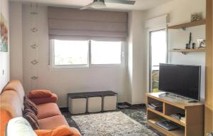 Beautiful Apartment In Isla Plana