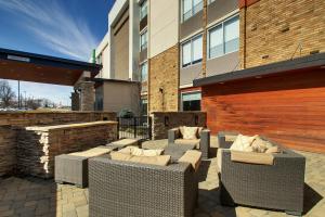 Holiday Inn Express & Suites Wapakoneta by IHG