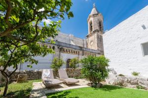 Campanile Apartment with terrace by Wonderful Italy