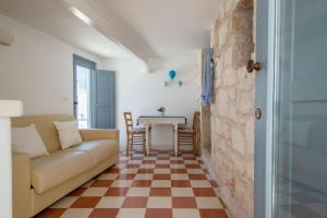 Campanile Apartment with terrace by Wonderful Italy