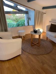 Maisons d'hotes A l'ombre du figuier : photos des chambres