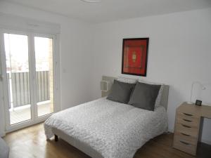 Appartements # STUDIO BON EMPLACEMENT AVEC PARKING # : photos des chambres