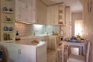 Corfu Garitsa Spacious Apartment