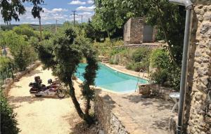 Maisons de vacances Stunning home in Bidon with 2 Bedrooms, WiFi and Outdoor swimming pool : photos des chambres