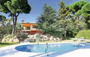 Cozy Apartment In Santa Cristina Daro - 圣塔克里斯蒂纳阿鲁