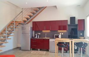 Maisons de vacances Nice Home In Narbonne With Sauna : photos des chambres