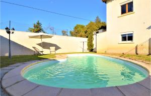 Maisons de vacances Cozy Home In Vauvert With Wifi : photos des chambres