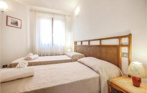 2 Bedroom Beautiful Home In Ca- img12