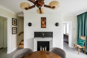 Entire interwar Villa Grabyte by pine forest on the bank of the river- 8min by car from old town