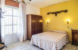 Awesome Home In Rute With Kitchen