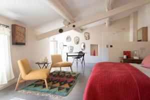 Sejours a la ferme Ferme Oleicole Les Callis : photos des chambres