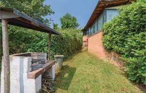 Cozy Home In Colle Di Compito Lu