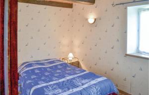 Maisons de vacances Holiday home Plozevet 59 : photos des chambres