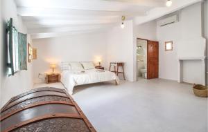 1 Bedroom Cozy Apartment In Altea