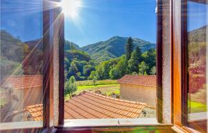 2 Bedroom Stunning Home In Palagnana