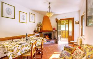 2 Bedroom Stunning Home In Palagnana