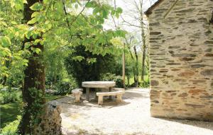 2 Bedroom Nice Home In La Gacilly