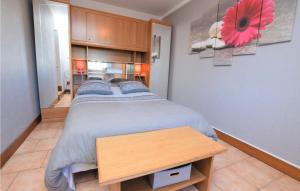 Stunning Home In Criquetot-Lesneval