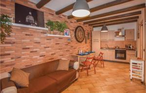 2 Bedroom Amazing Home In Ragusa Rg