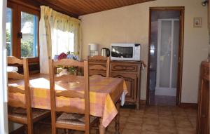 Maisons de vacances Holiday Home Rue Crech Groug : photos des chambres
