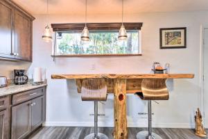 Waterfront Studio Cabin on Rock Springs Run!
