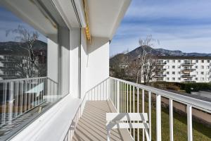 Maisons de vacances Le Boileau - Apartment for 4 people parking and balcony CLOSE to the Lake : Appartement