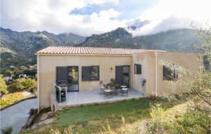 Maisons de vacances Lovely Home In Feliceto With House A Mountain View : photos des chambres