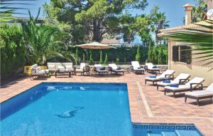 Stunning Home In Bahia Azul-Badia Blava