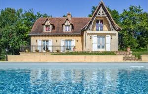 Nice Home In Savignac-ledrier With Wifi, Private Swimming Pool And Outdoor Swimming Pool