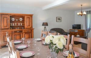 Maisons de vacances Nice Home In Savignac-ledrier With Wifi, Private Swimming Pool And Outdoor Swimming Pool : photos des chambres