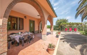 Lovely Apartment In Cecina Li