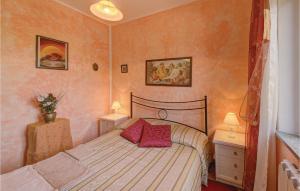 Lovely Apartment In Cecina Li